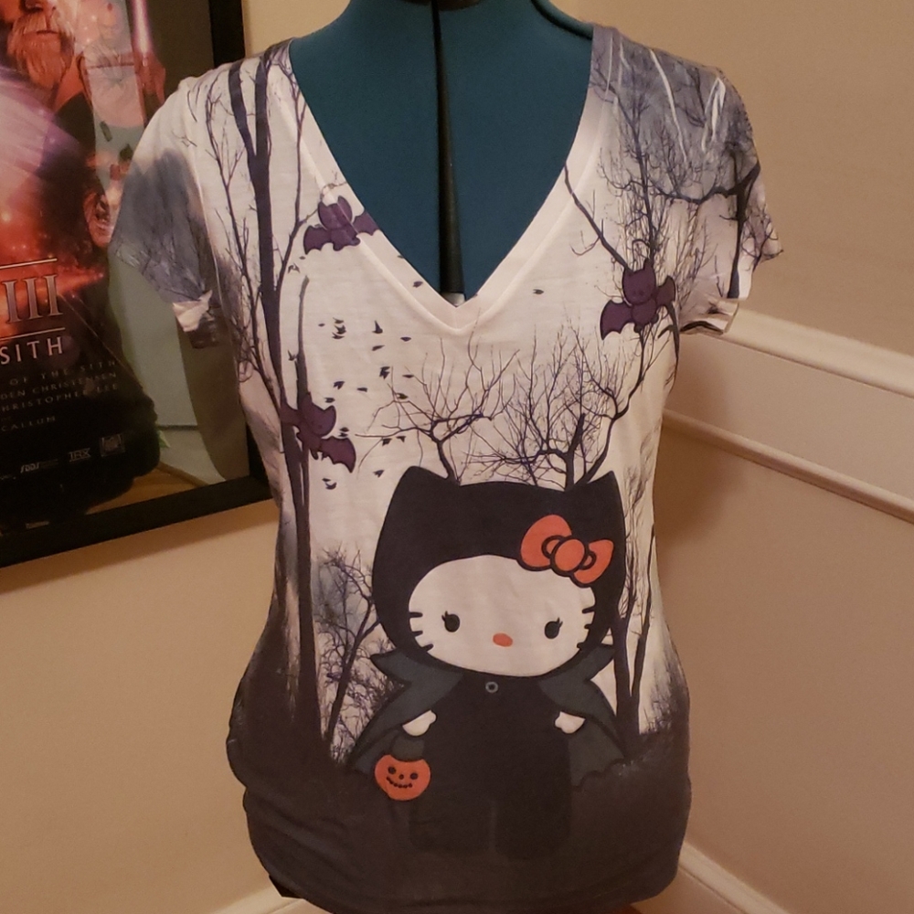 Hello Kitty Halloween shirt